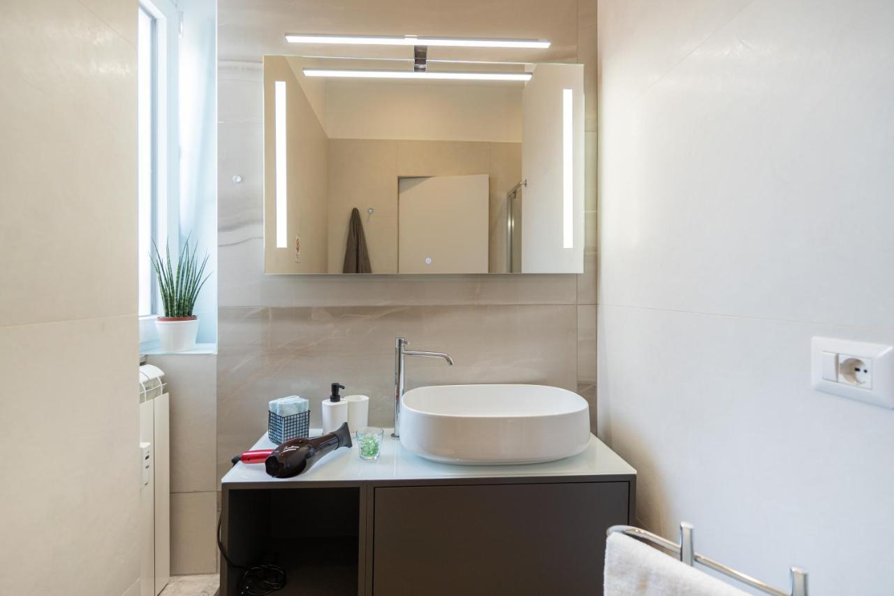 Colosseo Luxe Apartment In The Center Of Ρώμη Εξωτερικό φωτογραφία