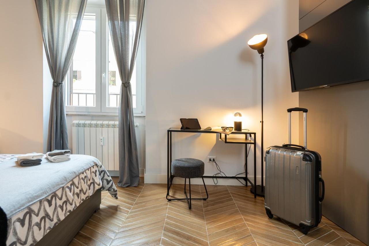 Colosseo Luxe Apartment In The Center Of Ρώμη Εξωτερικό φωτογραφία