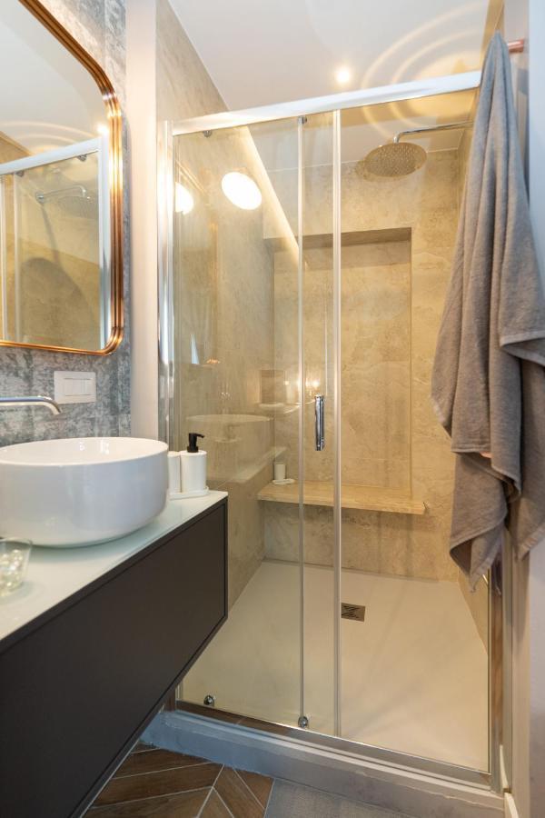 Colosseo Luxe Apartment In The Center Of Ρώμη Εξωτερικό φωτογραφία