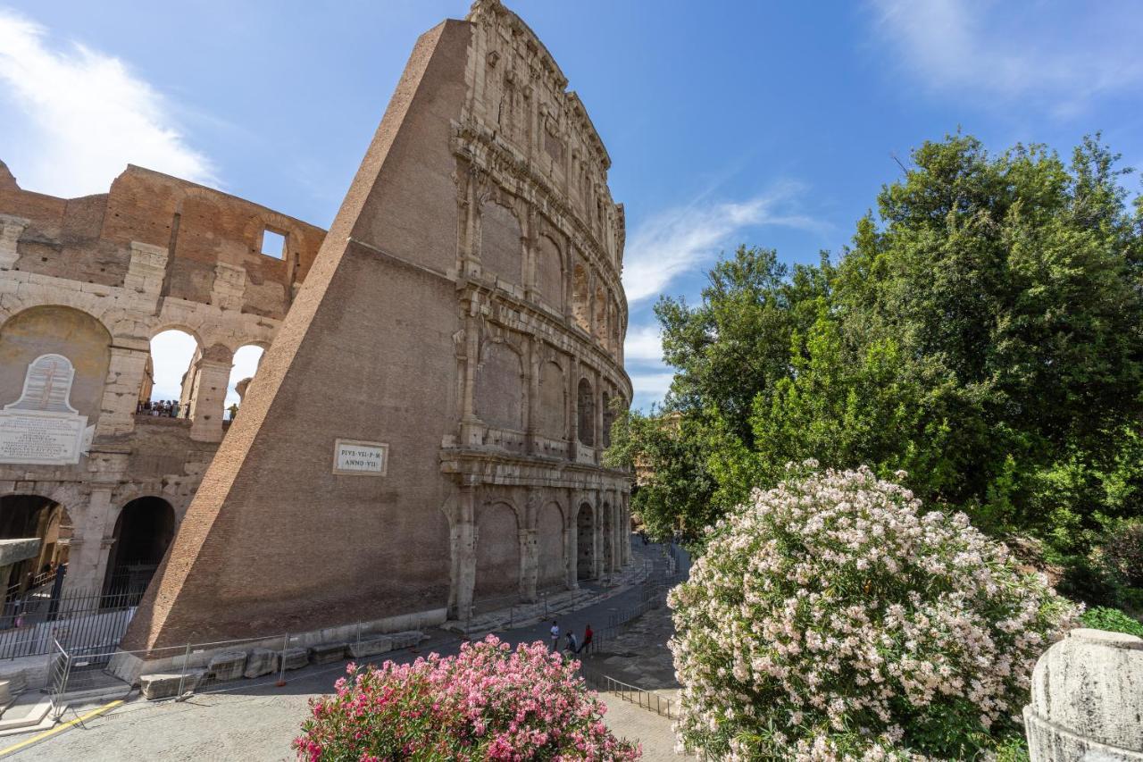 Colosseo Luxe Apartment In The Center Of Ρώμη Εξωτερικό φωτογραφία